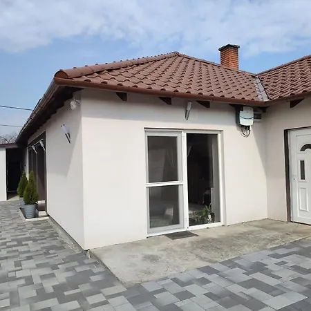 Apartment Beta Sarospatak